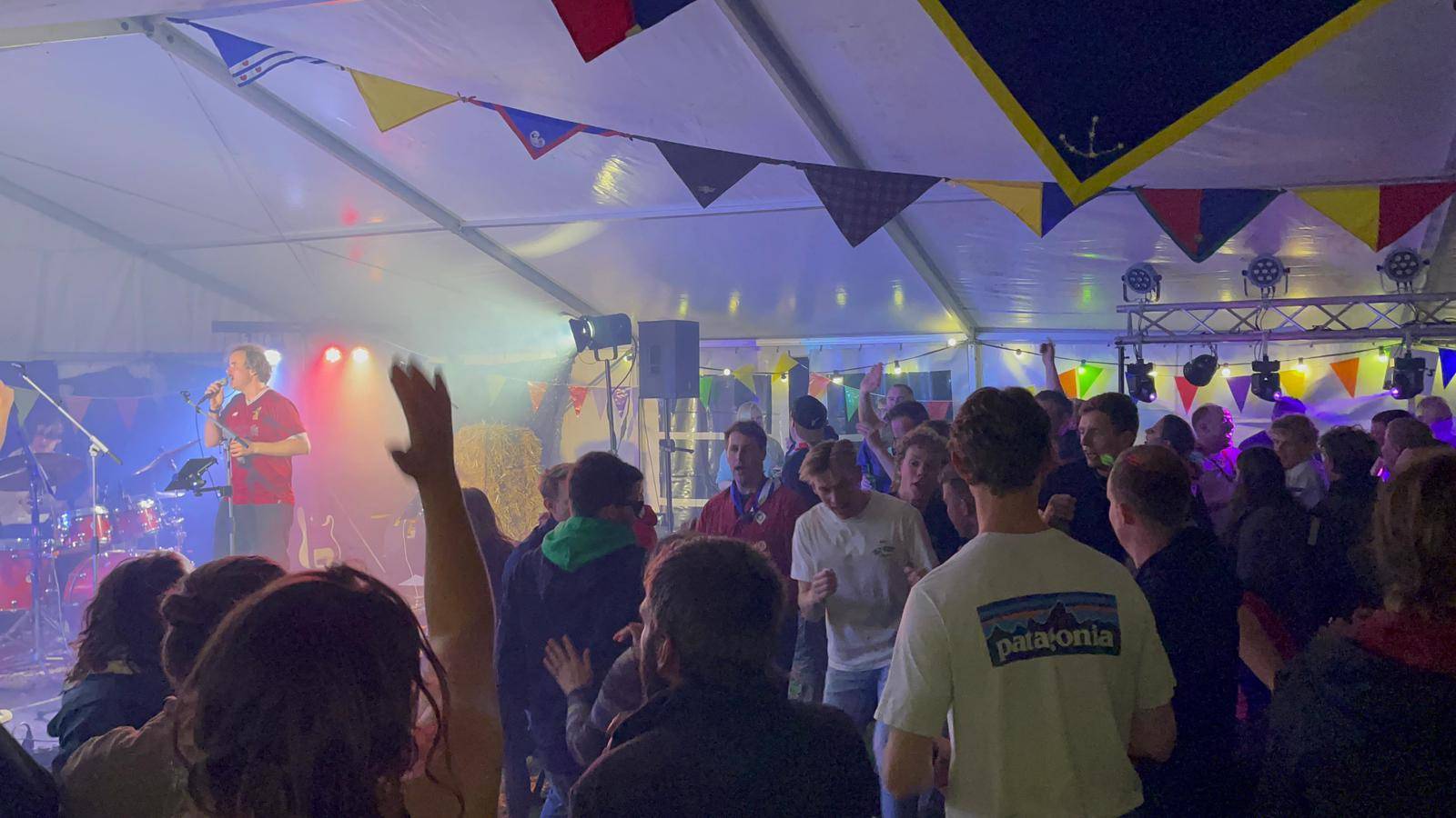 39ac5444-7f5e-43f3-b0c4-9287a8b062e7_original